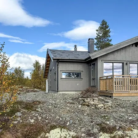 2 Bedroom Beautiful In Galåa