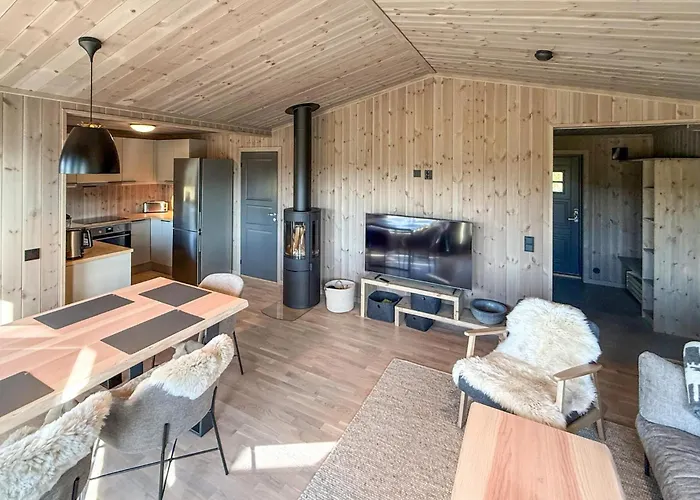 2 Bedroom Beautiful In 度假居 *