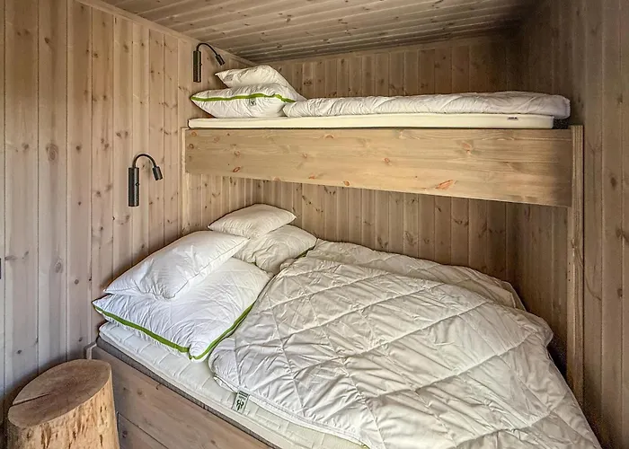 2 Bedroom Beautiful In 度假居
